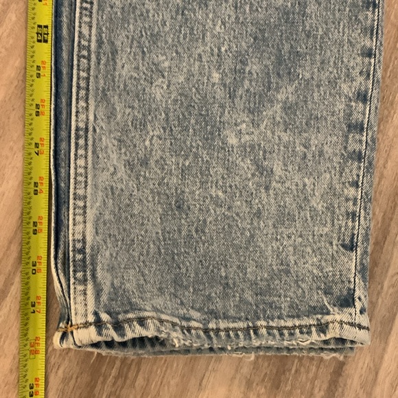 Abercrombie & Fitch NWT Curve Love The 90’s Straight Ultra High Rise Jeans! - Picture 8 of 10